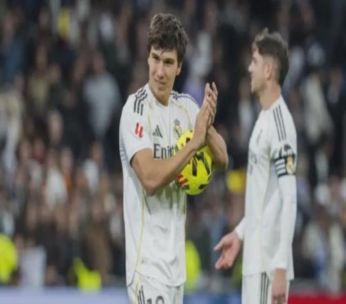 篮球盛宴,猛龙激战费,胜负悬念揭,米兰体育官网,米兰体育直播,体育赛事直播,足球直播